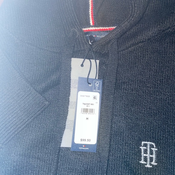 NWT Tommy Hilfiger Hoodie - Picture 3 of 3